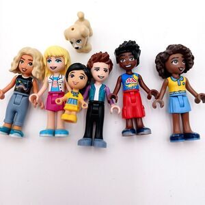 Lego Friends Minifigures Lot of 7 Assorted Figures + A Dog